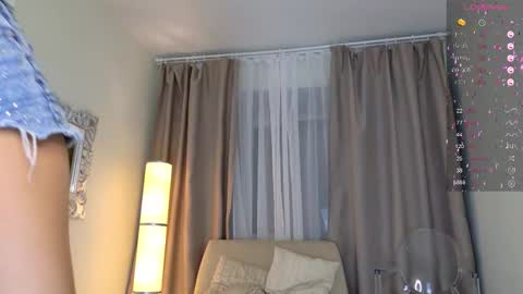 Luna online show from October 2025 05:39:01 AM