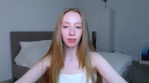 Luna online show from December 2024 03:44:02 AM