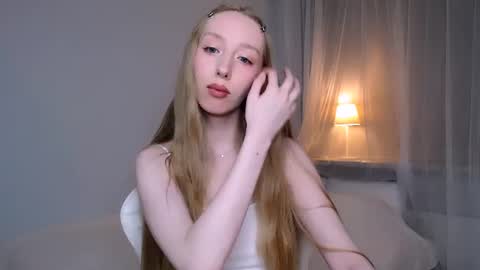 Luna online show from July 2026 09:32:02 PM
