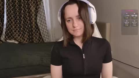 Snapshot of luna_loveeee chatting on October 2025 04:13:01 AM luna_loveeee online show from October 2025 04:13:01 AM