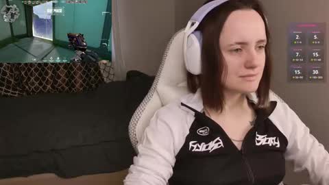 Snapshot of luna_loveeee chatting on October 2025 04:12:02 AM luna_loveeee online show from October 2025 04:12:02 AM