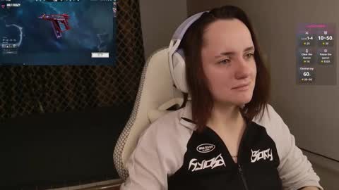 Snapshot of luna_loveeee chatting on November 2025 04:23:02 AM luna_loveeee online show from November 2025 04:23:02 AM