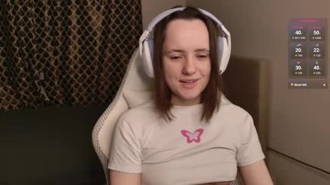 Snapshot of luna_loveeee chatting on November 2025 03:17:02 AM luna_loveeee online show from November 2025 03:17:02 AM