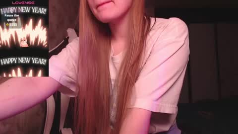 Luna online show from February 2025 06:06:01 PM