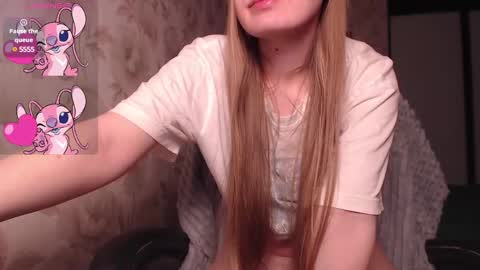 Luna online show from February 2025 01:50:02 PM