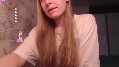 Snapshot of luna_loveisgood chatting on January 2026 09:03:02 AM Luna online show from January 2026 09:03:02 AM