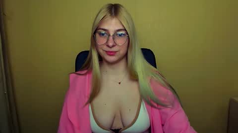 Luna online show from February 2025 08:29:01 AM