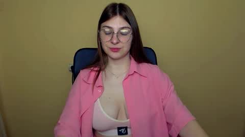 Luna online show from March 2026 08:15:01 AM