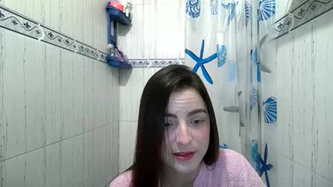 Snapshot of luna_nueva_ chatting on April 2026 08:34:01 PM LUNA online show from April 2026 08:34:01 PM
