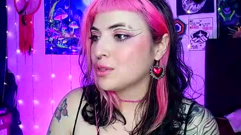 MISS LUNA  online show from February 2025 06:27:02 AM