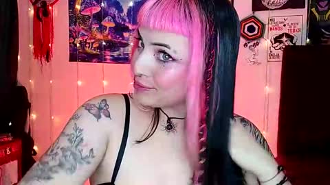 MISS LUNA  online show from February 2025 02:14:02 PM