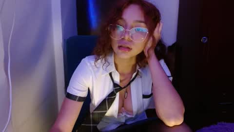 luna_rios69 online show from September 2025 02:49:01 AM