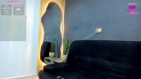 luna_sophya online show from September 2025 12:49:02 PM