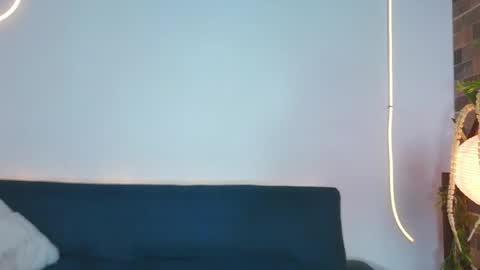 luna_valen online show from April 2026 04:12:01 AM