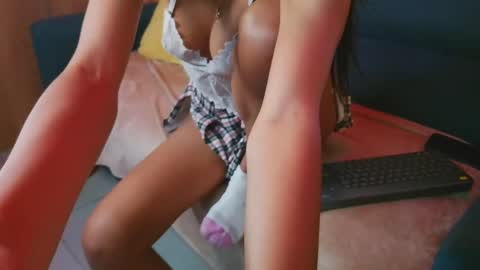 luna_valen online show from May 2026 03:13:01 AM