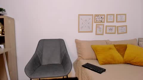 luna_valle online show from January 2025 09:18:02 PM