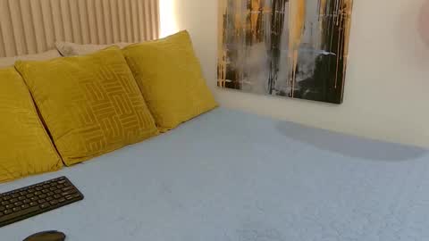 luna_valle online show from March 2026 08:35:02 PM