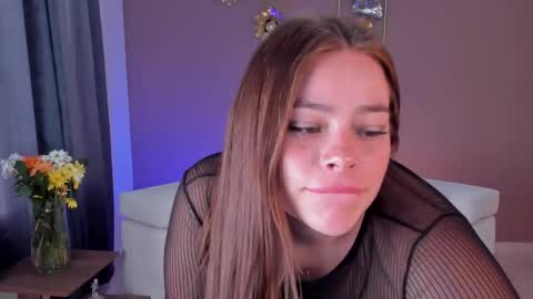 Snapshot of luna_velmont chatting on March 2026 02:12:02 PM LUNA online show from March 2026 02:12:02 PM