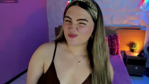  Luna online show from September 2025 08:21:02 PM