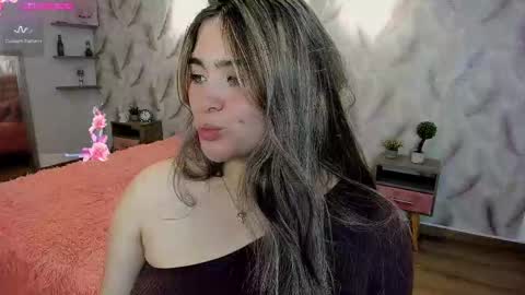  Luna online show from September 2025 04:27:01 AM