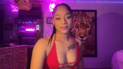 lunaa_11 online show from May 2026 05:46:02 AM