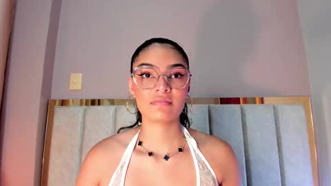 Snapshot of lunaaspen chatting on November 2025 06:07:02 PM Luna Aspen online show from November 2025 06:07:02 PM