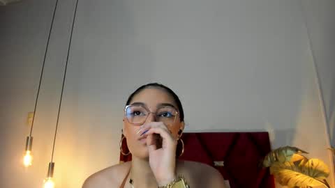 Snapshot of lunaaspen chatting on November 2025 05:58:02 PM Luna Aspen online show from November 2025 05:58:02 PM