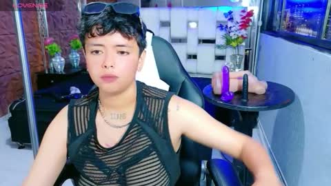 lunabustygirl online show from December 2025 04:55:01 AM