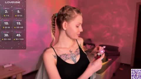 Britney online show from October 2025 07:55:01 PM