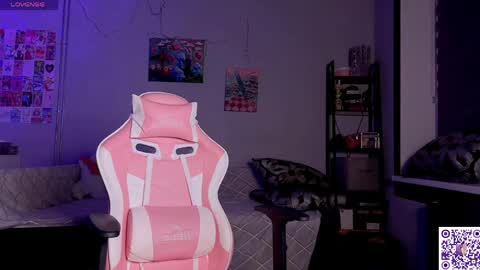 Britney online show from April 2026 08:00:02 PM