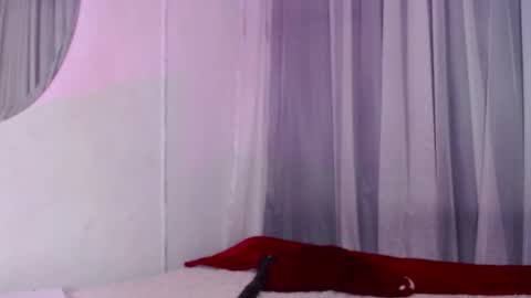 Luna online show from September 2025 02:38:02 AM