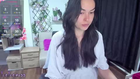 Luna online show from February 2025 04:55:01 AM