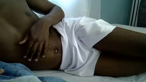 lunalove22_ online show from October 2025 05:00:02 AM