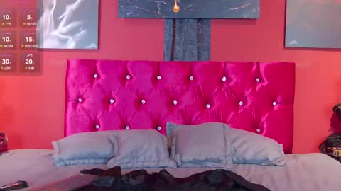 Luna online show from December 2024 12:38:01 PM