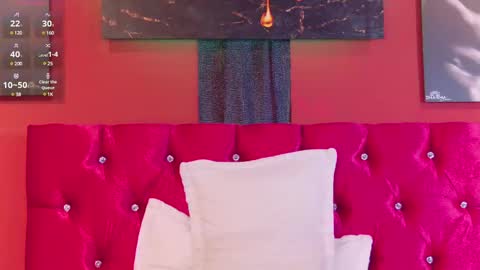 Luna online show from January 2025 06:41:02 PM