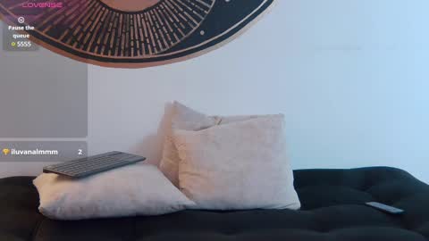 Luna online show from January 2025 07:08:01 PM