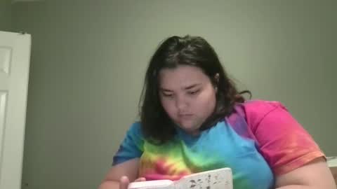 lunar_nightstar online show from September 2025 12:00:02 AM