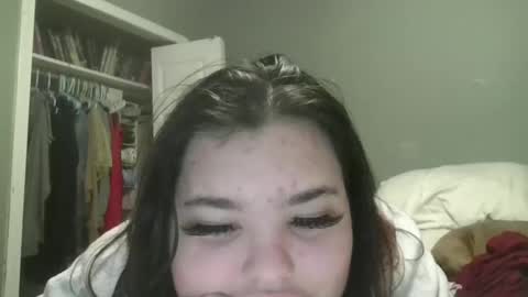 lunar_nightstar online show from November 2025 11:07:02 PM