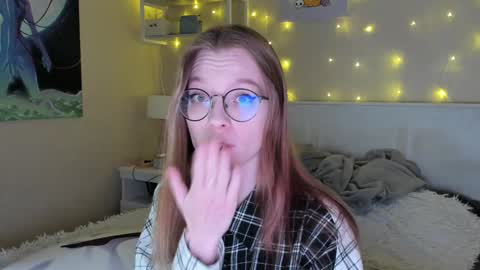 Sofia online show from January 2025 06:49:01 PM