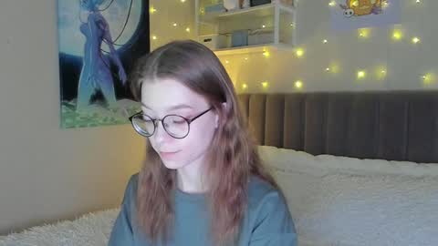 Sofia online show from March 2025 01:50:02 PM