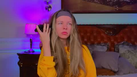 Luna Rishi online show from January 2026 06:05:02 AM