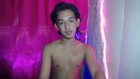 Snapshot of lunarmaxxx chatting on May 2026 07:55:01 PM max online show from May 2026 07:55:01 PM