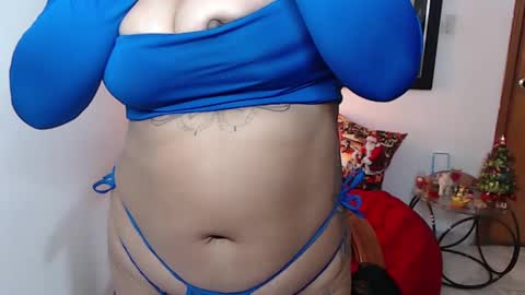 Snapshot of lunasxxcandy chatting on January 2025 06:43:02 AM kata online show from January 2025 06:43:02 AM