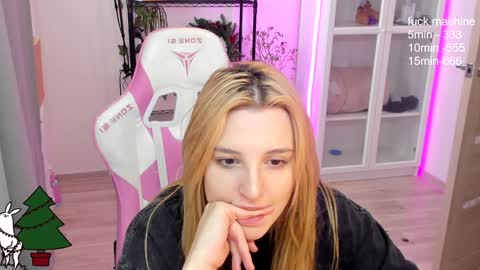 Kate online show from December 2024 04:56:01 AM