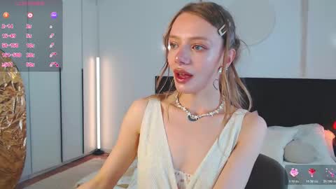 LunaticaBae online show from March 2026 02:37:01 AM