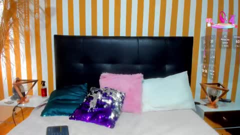 Luna Toledo online show from October 2025 12:39:01 PM