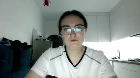 lunavelvet3 online show from October 2025 09:04:02 PM