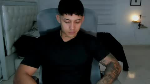 Snapshot of lunay_xtreemboy chatting on May 2026 11:57:02 PM Lunay online show from May 2026 11:57:02 PM