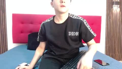 lunaydream online show from April 2026 11:12:01 AM