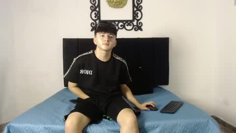 lunaydream online show from May 2026 11:26:02 AM